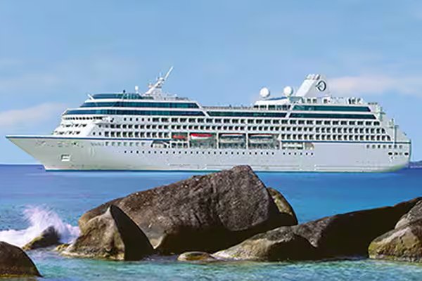 Oceania Nautica cruise ship
