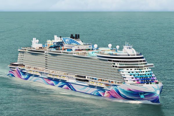 Norwegian Aura cruise ship